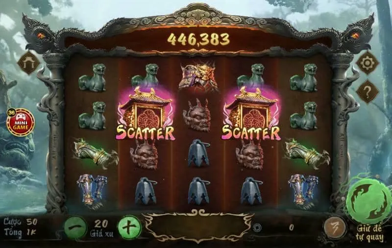 Người chơi phân tích chiến kê trước khi đặt cược tại lucky 8 game bài