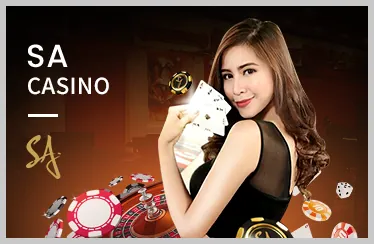 Sân vận động bóng đá lớn với màn hình hiển thị tỷ lệ cược của lucky 8 game bài và các môn thể thao khác